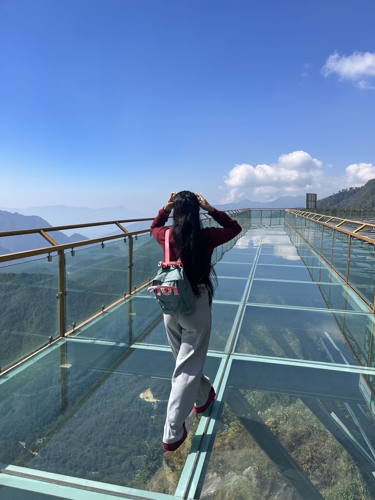 🏔️ 沙壩第二天｜番西邦峰 · 玻璃橋 · 銀瀑布